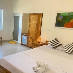 Queen Room with Balcony