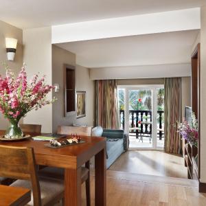 Family Suite with 2 Bedroom - Exclusive Services