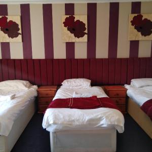 Triple Room with Shower