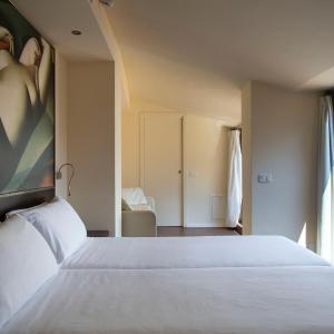 Junior Suite with Balcony