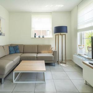 Two Bedroom Bungalow - Munt 4