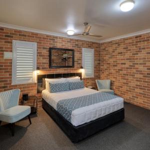 Executive Queen or Twin Room