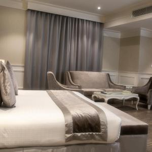 Executive Suite with Balcony