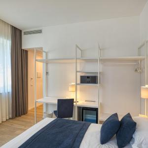 Double or Twin Room with Balcony