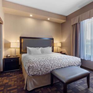 King Suite with Sofa Bed - Non Smoking