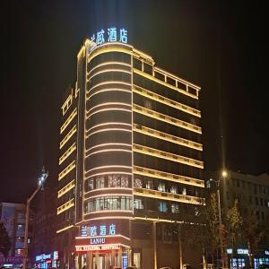 hotelImage
