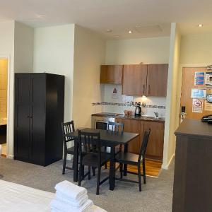 Quadruple Executive Studio