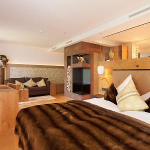 Junior Suite with Balcony and Sea View
