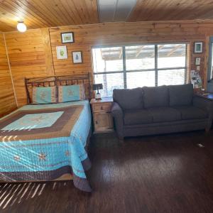 Queen Cabin with Roof Deck