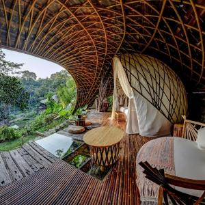 Moon House - One Bedroom Private Pool River View with Free one-time mini-bar