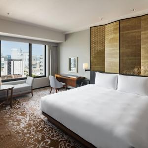 King Room with Club Access