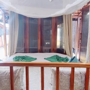 Deluxe Cabana