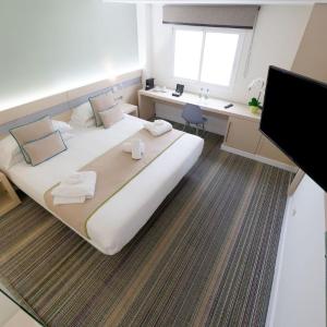 Junior Suite with Terrace and Jacuzzi