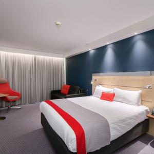 Double Room with Free Hot Breakfast - Wheelchair Accessible