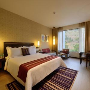 Deluxe Room 1 Dbl Bed - 20% Off on Laundry, Complimentary Welcome Drink on arrival 