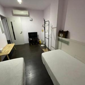 Small Double or Twin Room