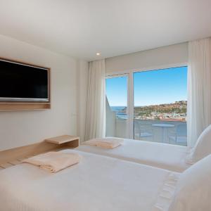 Twin Room with Sea View