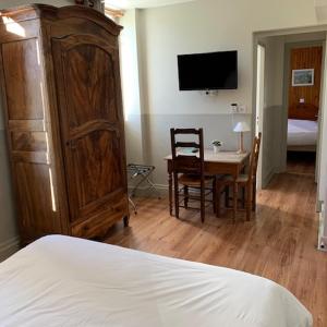 King Room with Two King Beds