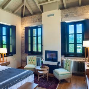 Superior Double or Twin Room with Mountain View
