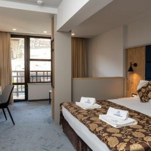 Deluxe Double or Twin Room with Balcony and View