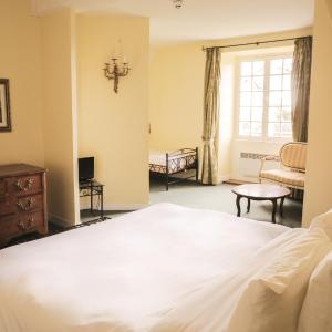 Classic Quadruple Room