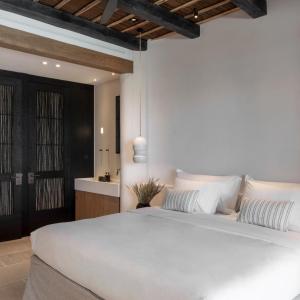 Artemis Villa with private pool