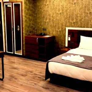 Deluxe Junior Suite