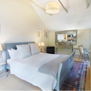 Deluxe Queen Room - Loft