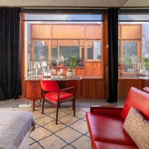 Deluxe Double Room inner Courtyard View
