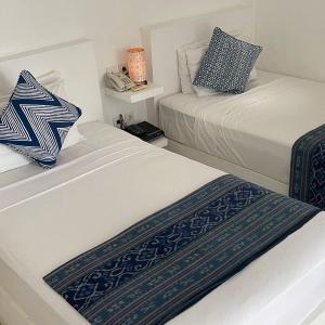 Standard Twin Room with Sea View