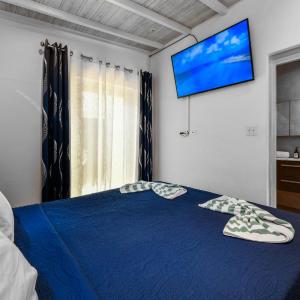 Deluxe One-Bedroom Apartment