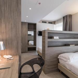 Deluxe Family Room with Balcony