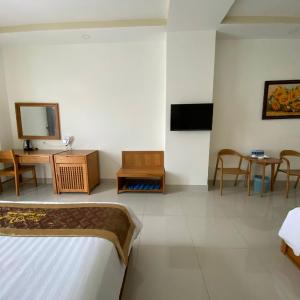 Quadruple Room with Balcony