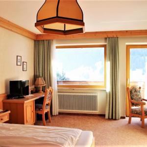 Double Room with Balcony and South View