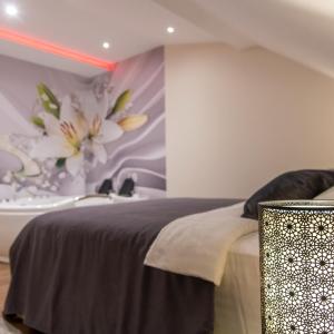 King Suite with Spa Bath