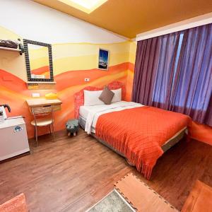 Economy Double Room with No Window