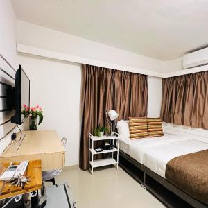 (Ground Floor and No Window) Standard Double Bed Room (No Pet Accommodations)