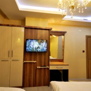 Triple Room with Bathroom