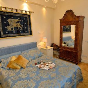 Two-Bedroom King Suite