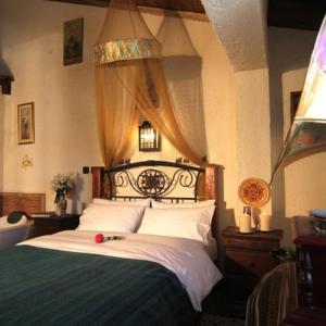 Deluxe Suite with Spa Bath