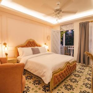 Triple Room with Balcony
