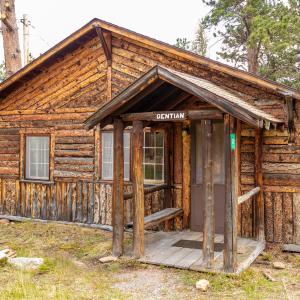 Gentian Cabin - No Pets