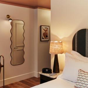 Roomy