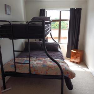 Economy Triple Room