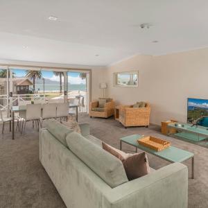 Three-Bedroom Apartment with Sea View