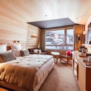 Classic Double Room with spa access
