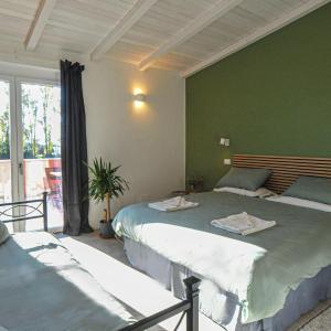 Triple Room with Terrace