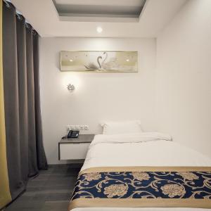 Standard - 1 Single Bed