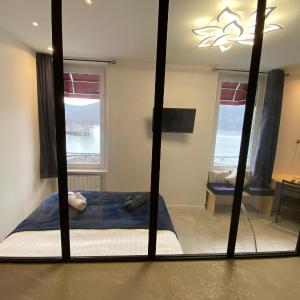 Deluxe Double Room with Lake View