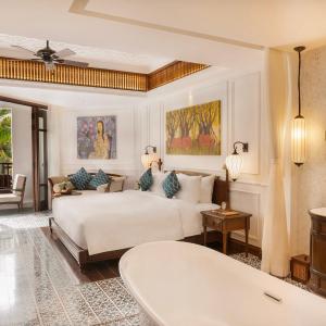 The Anam King Room